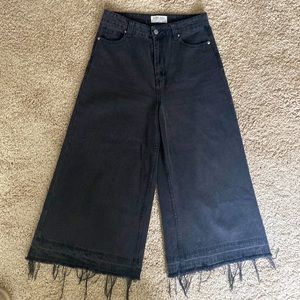 Black wide leg jeans